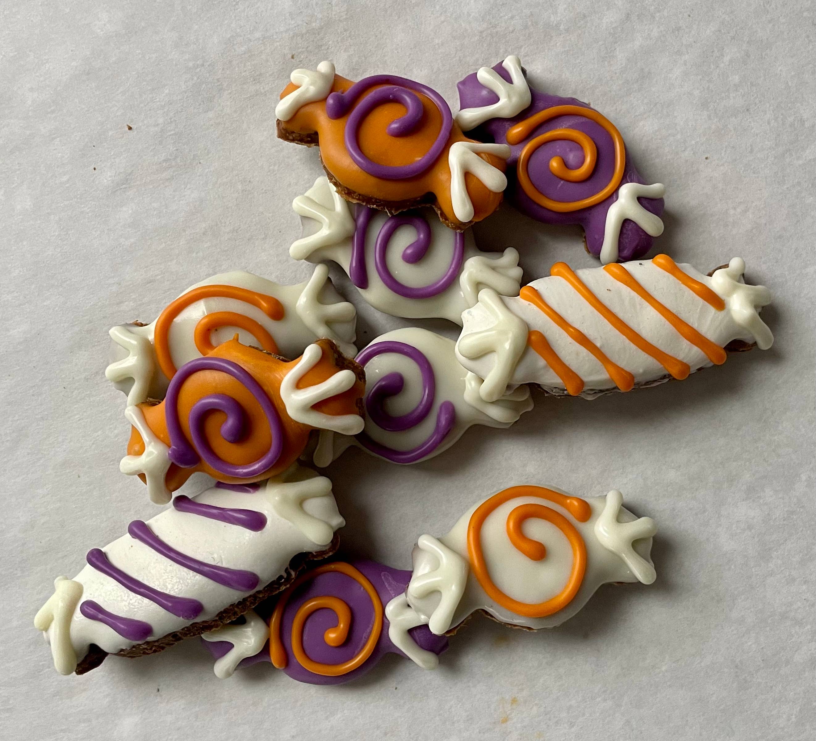 Halloween Candy Dog Treats  3-Piece Treat Set